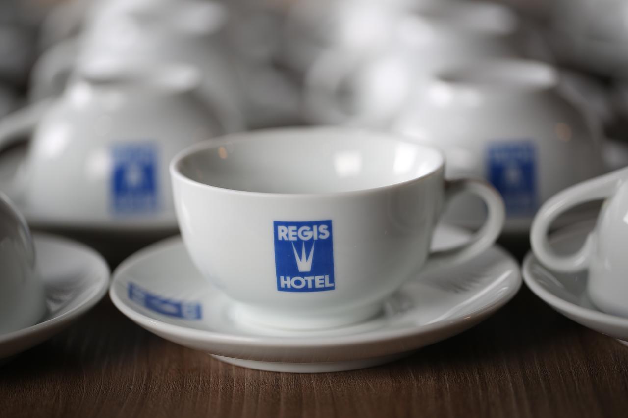 Regis Hotel I Registro  Buitenkant foto